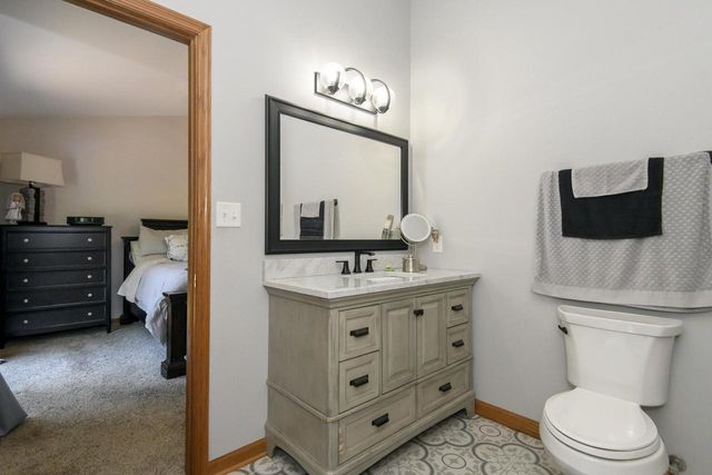 11506 W Janet COURT, Franklin, WI 53132