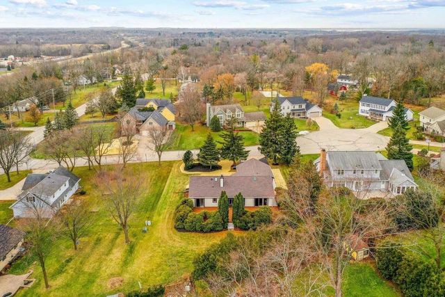 11506 W Janet COURT, Franklin, WI 53132
