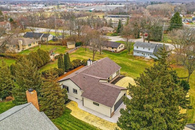 11506 W Janet COURT, Franklin, WI 53132