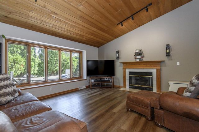 11506 W Janet COURT, Franklin, WI 53132