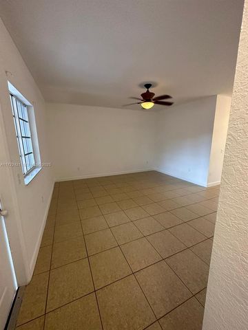 2589 NE 4th Street 205, Homestead, FL 33033