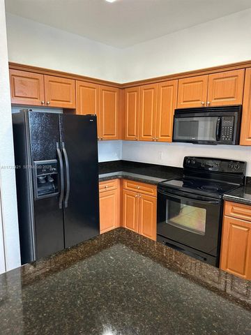 2589 NE 4th Street 205, Homestead, FL 33033