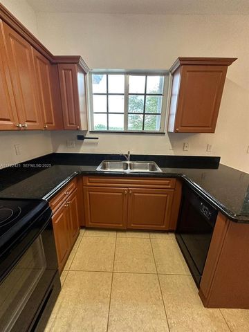 2589 NE 4th Street 205, Homestead, FL 33033