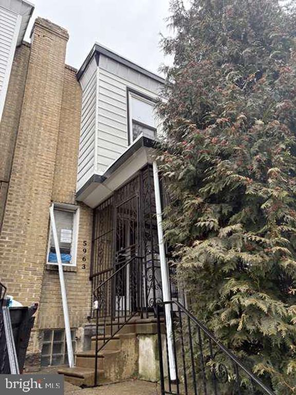 5963 PALMETTO ST, Philadelphia, PA 19120