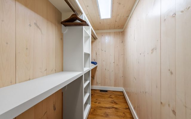 547 Toccoa River Lane, Mineral Bluff, GA 30559