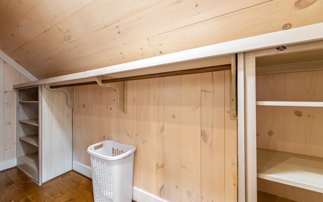 547 Toccoa River Lane, Mineral Bluff, GA 30559