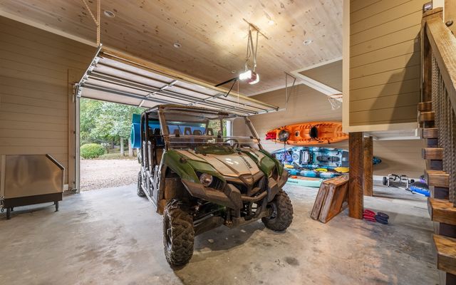 547 Toccoa River Lane, Mineral Bluff, GA 30559