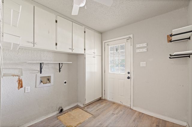 111 W Shelton Street, Alvarado, TX 76009