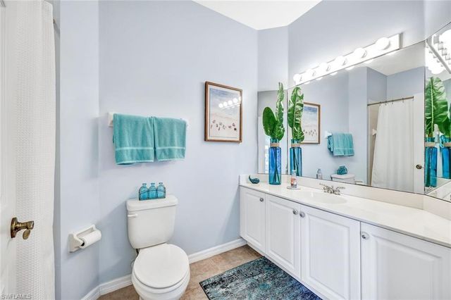 5941 Sand Wedge LN 1206, Naples, FL 34110