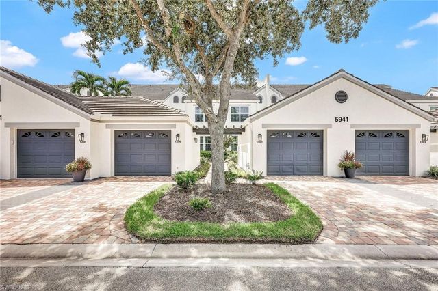 5941 Sand Wedge LN 1206, Naples, FL 34110