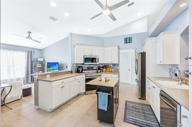 5941 Sand Wedge LN 1206, Naples, FL 34110