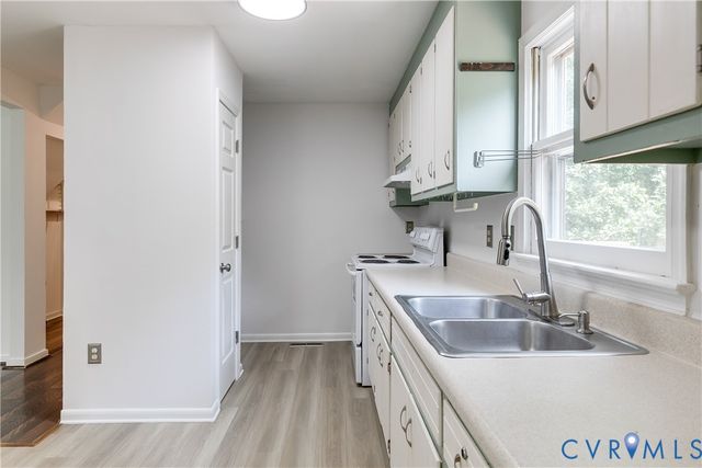 8512 Boones Trail Rd, Chesterfield, VA 23832