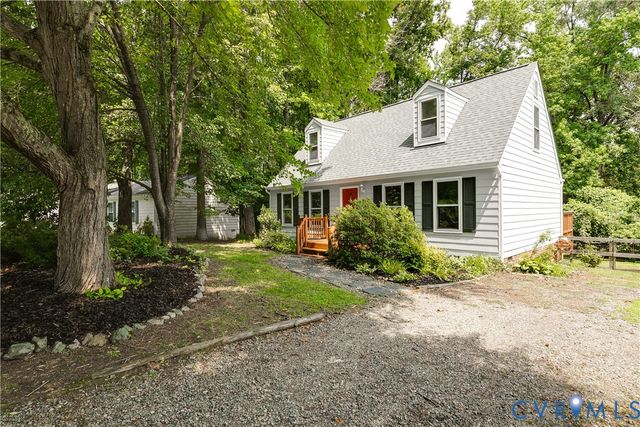 8512 Boones Trail Rd, Chesterfield, VA 23832