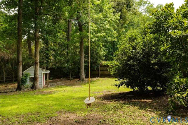 8512 Boones Trail Rd, Chesterfield, VA 23832