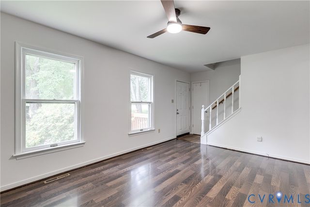 8512 Boones Trail Rd, Chesterfield, VA 23832