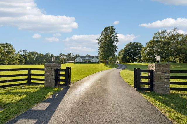 1781 Sedberry Rd, Franklin, TN 37064