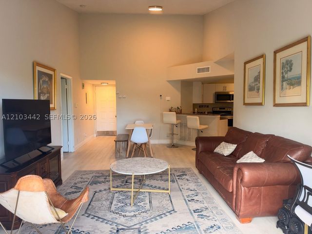 8721 Wiles Rd 303, Coral Springs, FL 33067