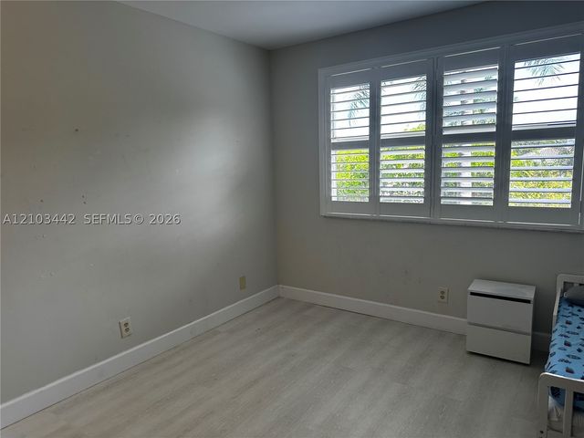 8721 Wiles Rd 303, Coral Springs, FL 33067