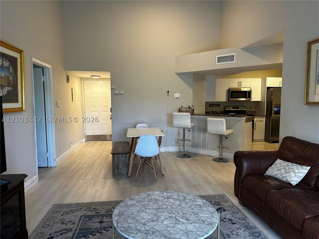 8721 Wiles Rd 303, Coral Springs, FL 33067