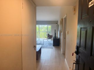 8721 Wiles Rd 303, Coral Springs, FL 33067