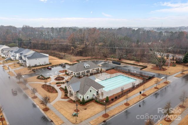 3252 Cheyney Park Drive, Charlotte, NC 28269