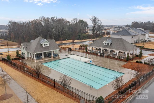 3252 Cheyney Park Drive, Charlotte, NC 28269