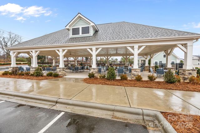 3252 Cheyney Park Drive, Charlotte, NC 28269