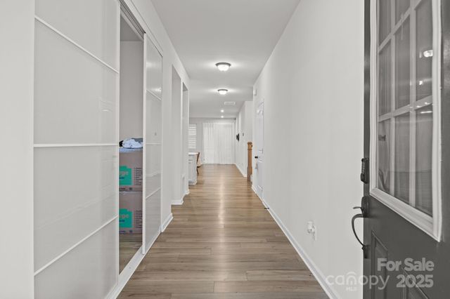 3252 Cheyney Park Drive, Charlotte, NC 28269