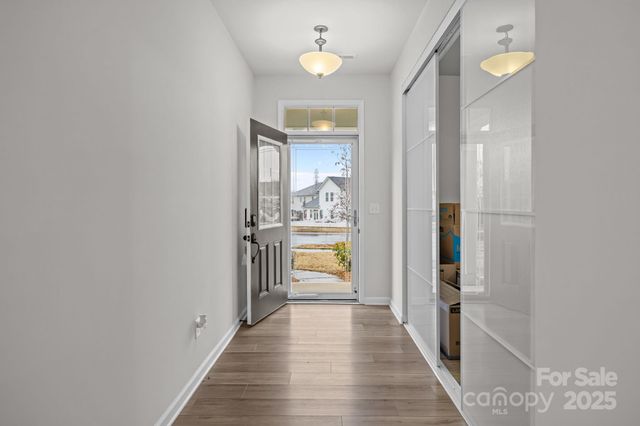 3252 Cheyney Park Drive, Charlotte, NC 28269