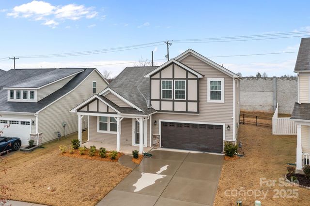 3252 Cheyney Park Drive, Charlotte, NC 28269