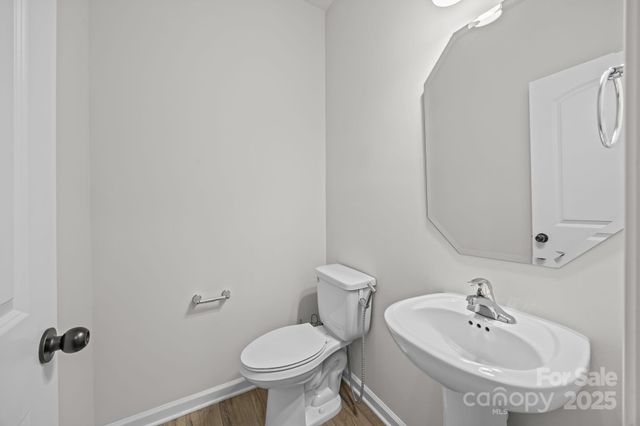 3252 Cheyney Park Drive, Charlotte, NC 28269