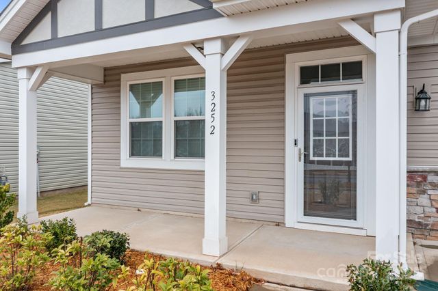 3252 Cheyney Park Drive, Charlotte, NC 28269