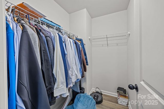 3252 Cheyney Park Drive, Charlotte, NC 28269