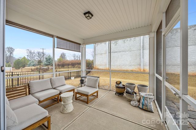 3252 Cheyney Park Drive, Charlotte, NC 28269