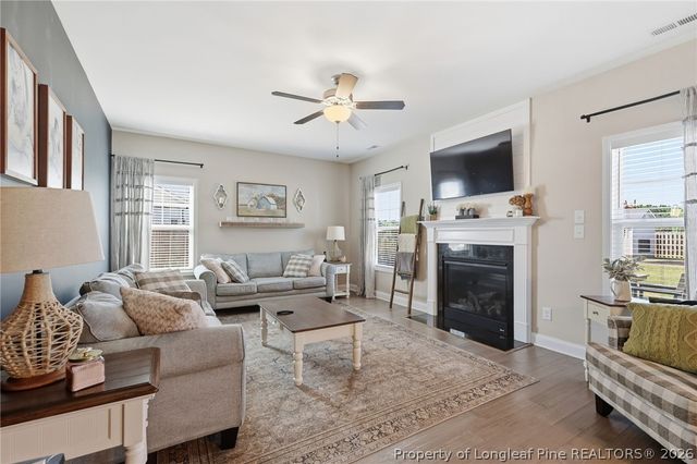 5348 Debut Avenue, Hope Mills, NC 28348