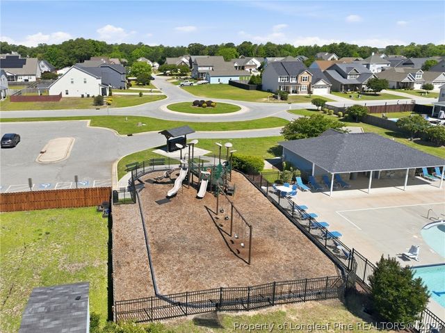 5348 Debut Avenue, Hope Mills, NC 28348