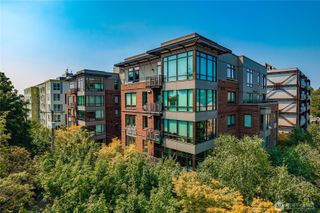 4547 8th Avenue NE #504, Seattle, WA 98105