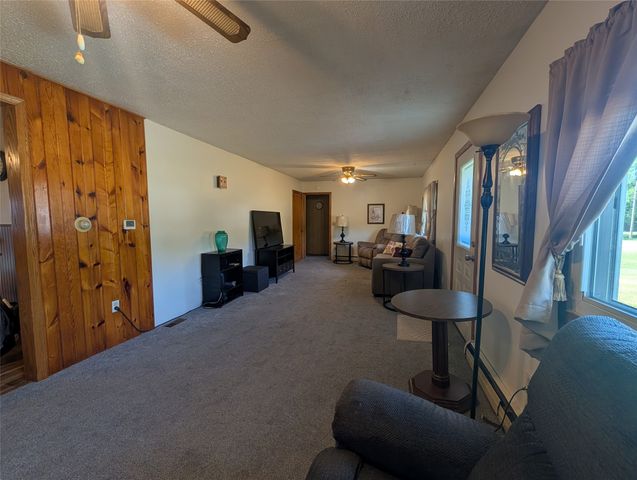 926 FAIR Avenue, Erie, PA 16511