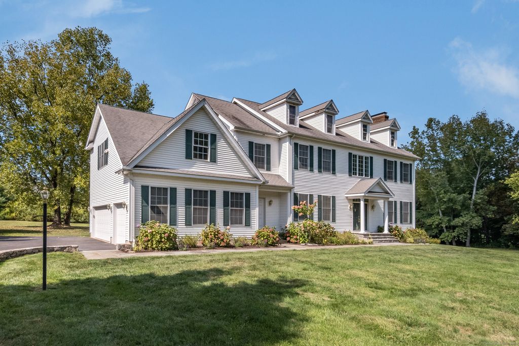 121R Stage coach Road, Durham, CT 06422