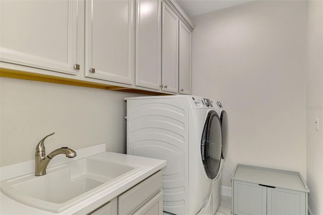 5335 CICERONE STREET, Sarasota, FL 34238