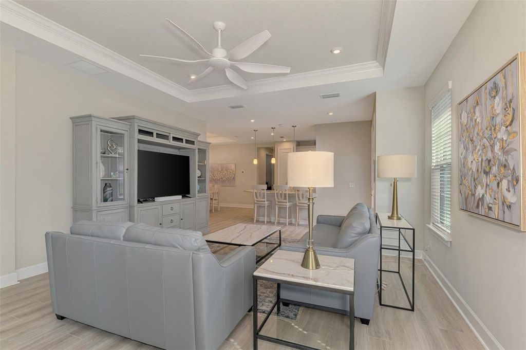 Image 18 of property listing at 5335 CICERONE STREET, Sarasota, FL 34238