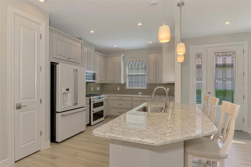 Image 21 of property listing at 5335 CICERONE STREET, Sarasota, FL 34238