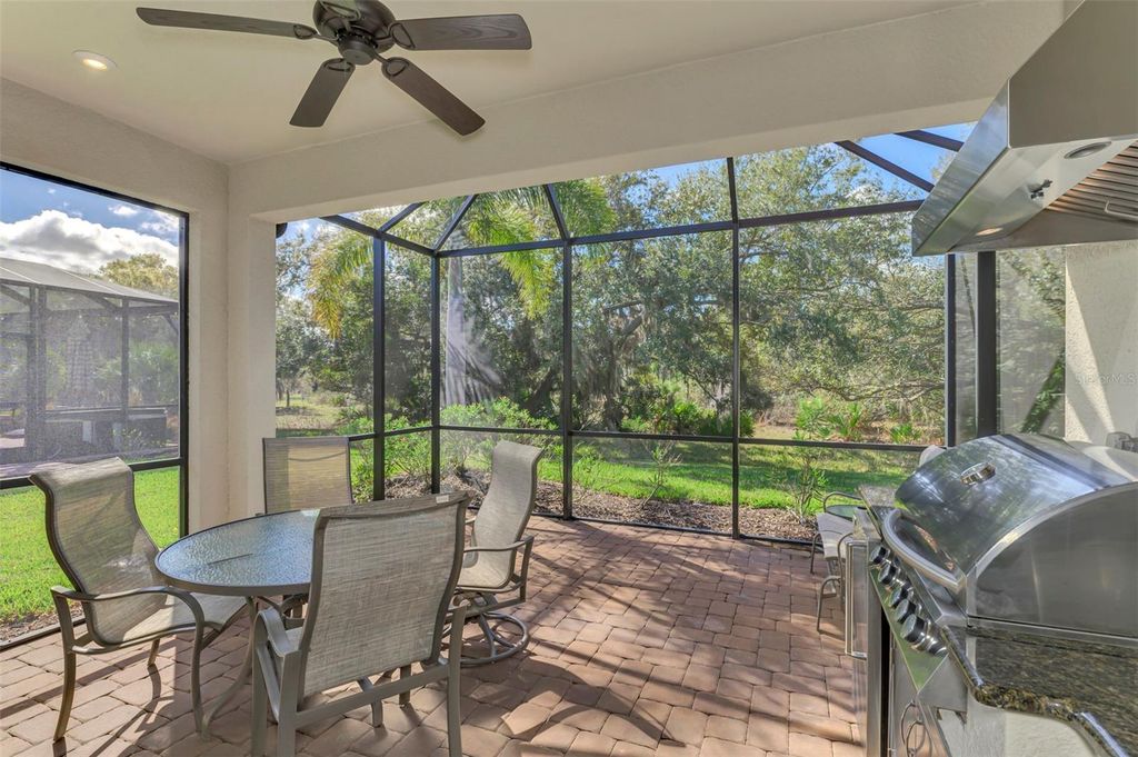 Image 48 of property listing at 5335 CICERONE STREET, Sarasota, FL 34238