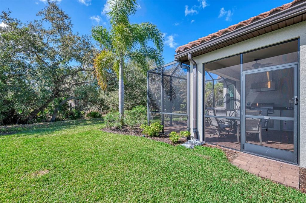 Image 51 of property listing at 5335 CICERONE STREET, Sarasota, FL 34238