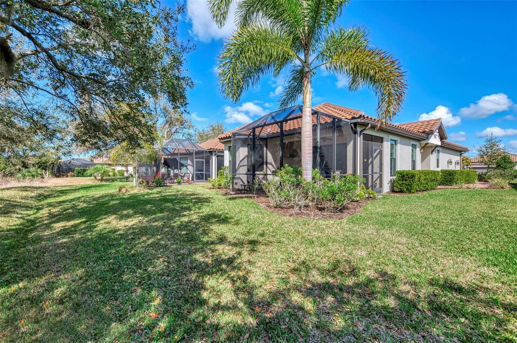 Image 52 of property listing at 5335 CICERONE STREET, Sarasota, FL 34238