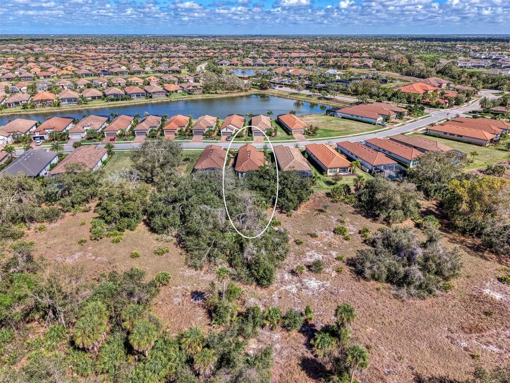 Image 56 of property listing at 5335 CICERONE STREET, Sarasota, FL 34238