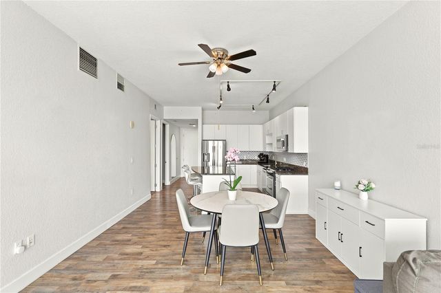 150 E ROBINSON STREET 1810, Orlando, FL 32801