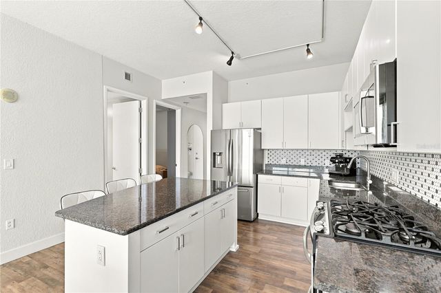 150 E ROBINSON STREET 1810, Orlando, FL 32801