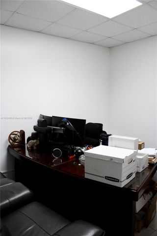 10891 NW 17th St 140, Sweetwater, FL 33172