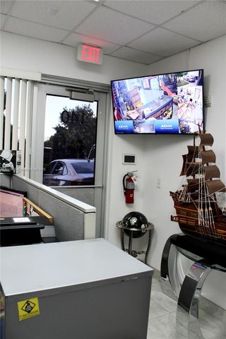 10891 NW 17th St 140, Sweetwater, FL 33172